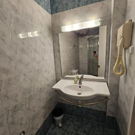 Corfu Menigos 40 Apartman *